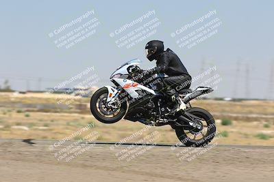 media/Sep-01-2025-Lets Ride (Mon) [[4370d11284]]/B Group/1220pm (Wheelie Bump)/